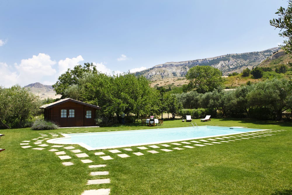 Photo of Outdoor in Corleone