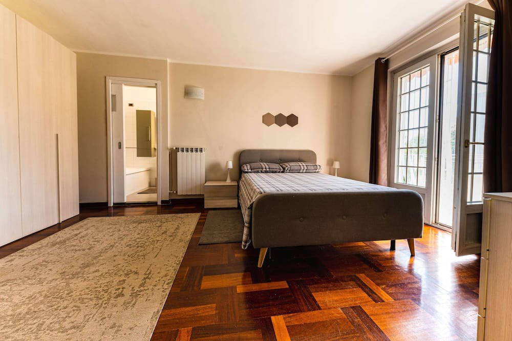 Photo of Bedroom in Ivrea