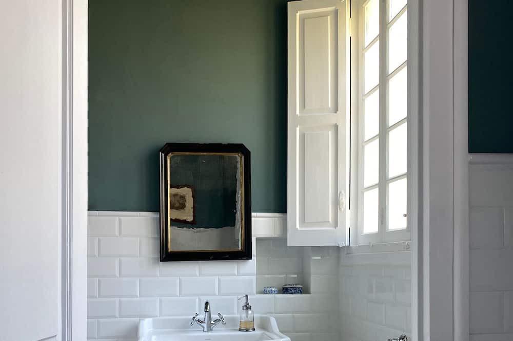 Photo of Bathroom in Comillas City Center