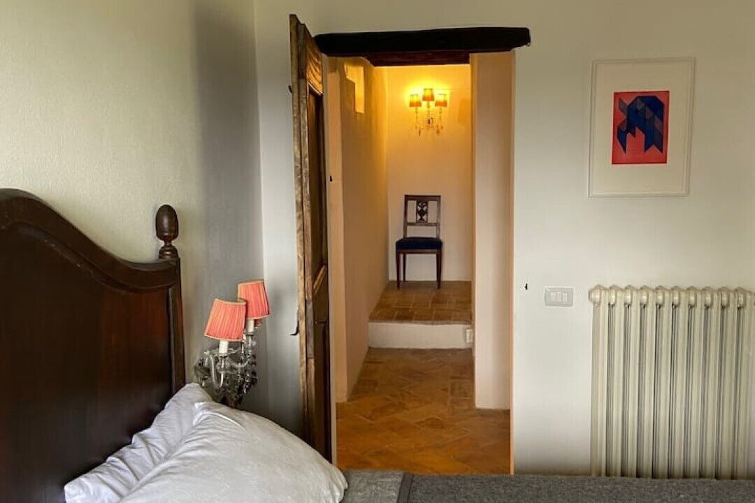 Photo of Others in Montone