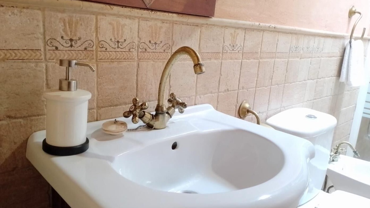 Photo of Bathroom in Salas