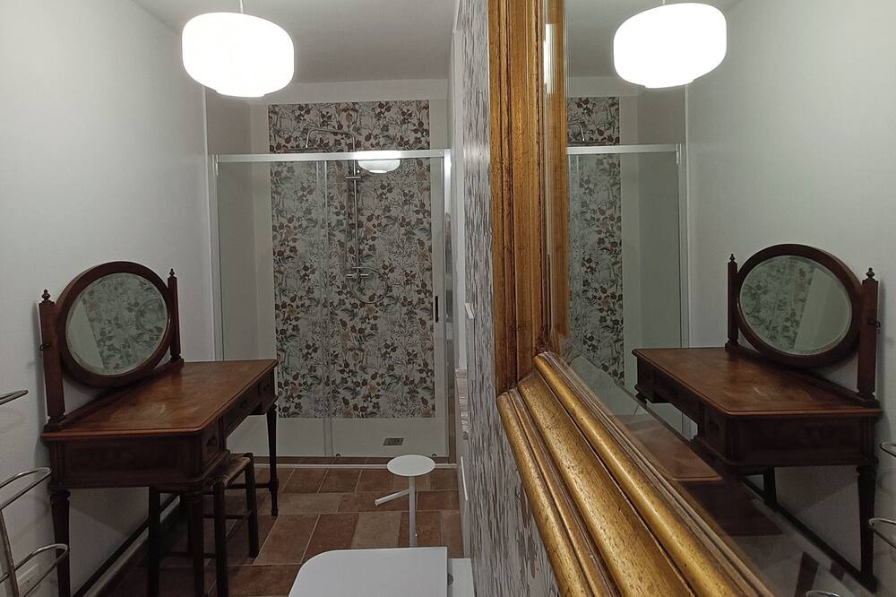 Photo of Bathroom in Camagna Monferrato