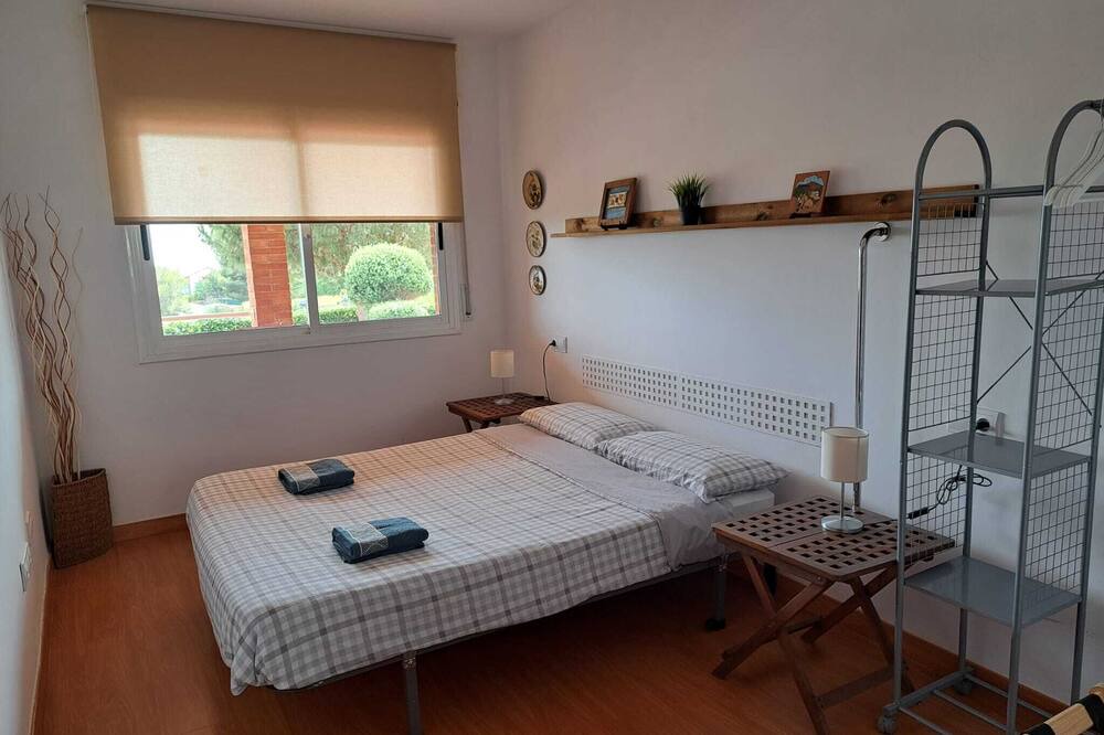 Photo of Bedroom in Riudecanyes