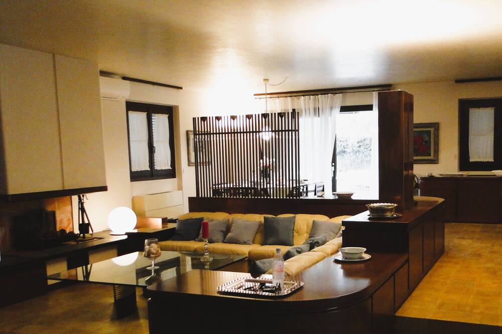 Photo of Livingroom in Cinquale