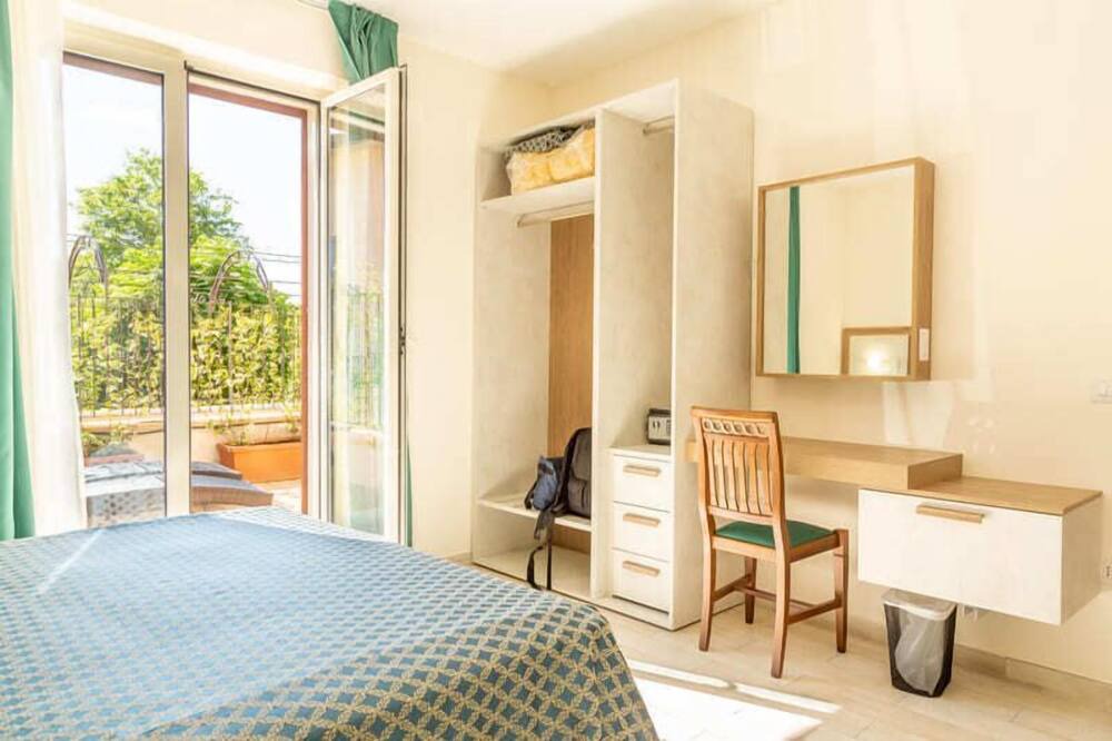 Photo of Bedroom in Ospedaletto D'Alpinolo