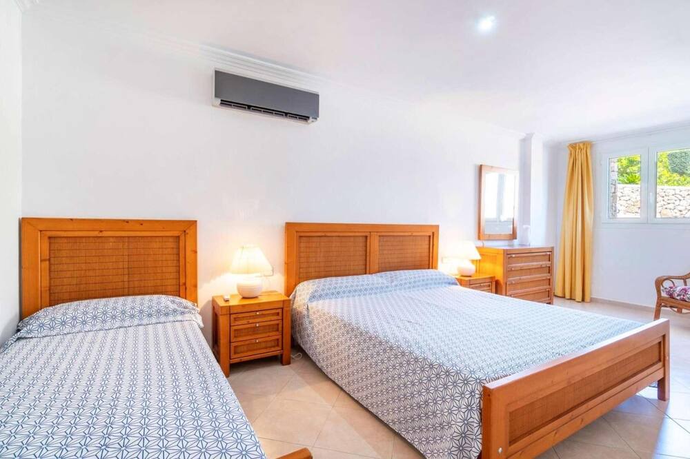 Photo of Bedroom in Cala Marcal