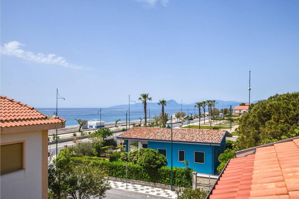 Photo of Bedroom in Tortora Marina