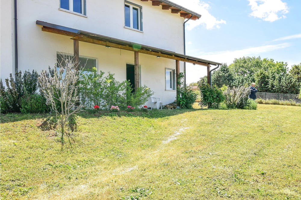 Photo of Outdoor in Busso