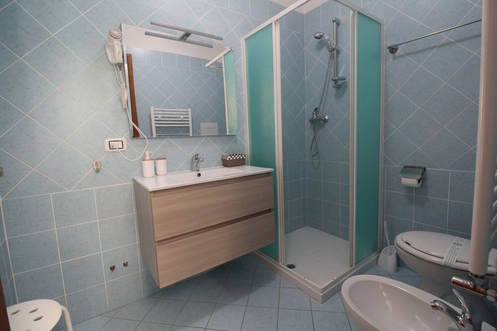 Photo of Bathroom in Tortora Marina