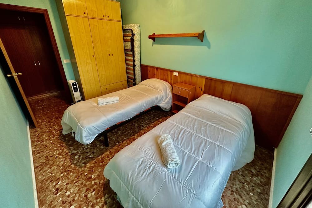 Photo of Bedroom in Cirat