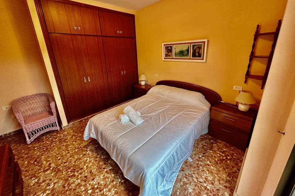 Photo of Bedroom in Cirat