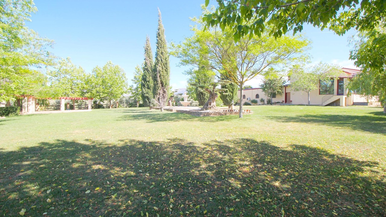 Photo of Outdoor in Salinas