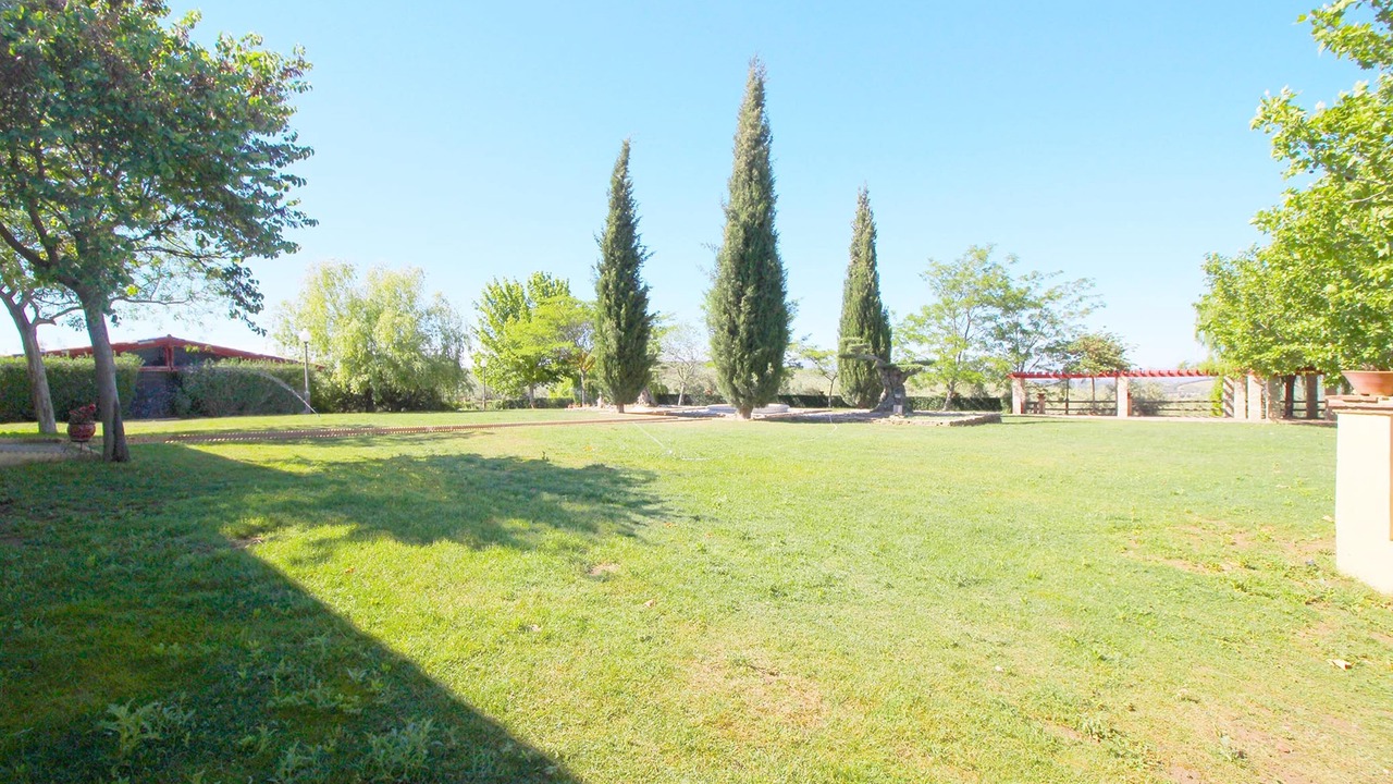 Photo of Outdoor in Salinas