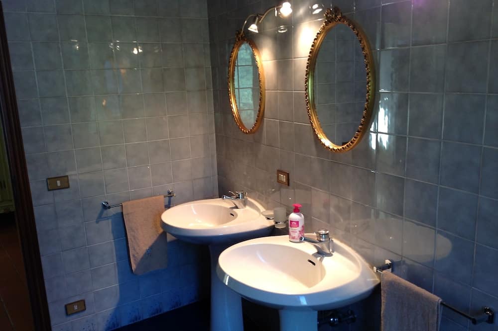 Photo of Bathroom in Arqua Petrarca