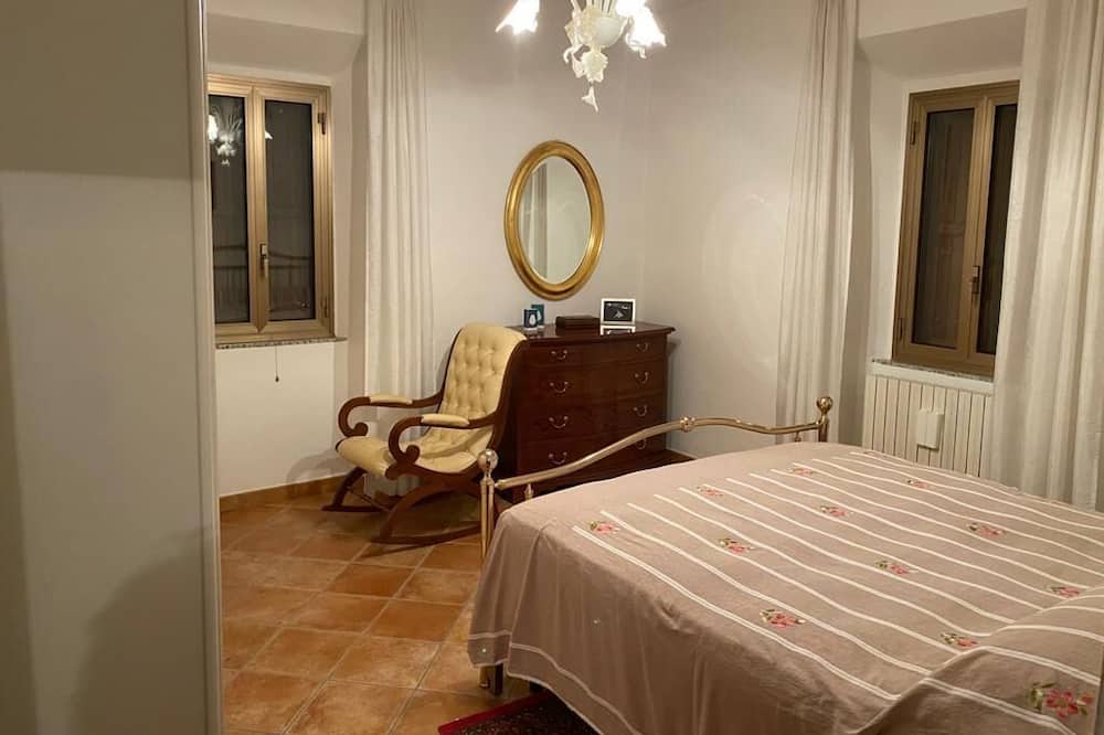 Photo of Bedroom in Castiglione dei Pepoli