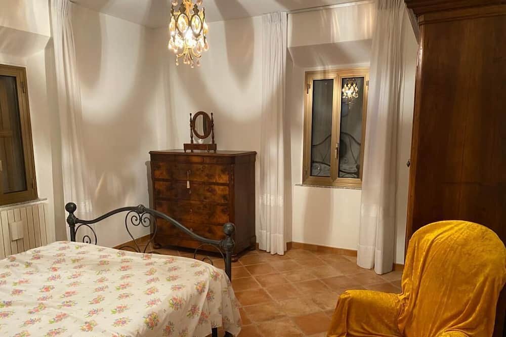 Photo of Bedroom in Castiglione dei Pepoli