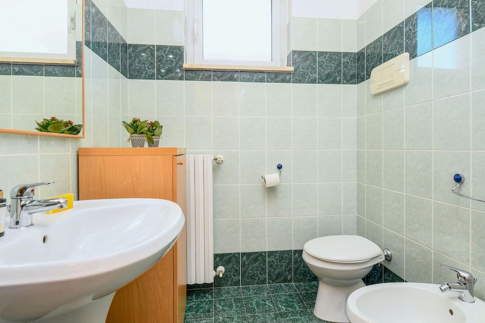 Photo of Bathroom in Toscolano Maderno
