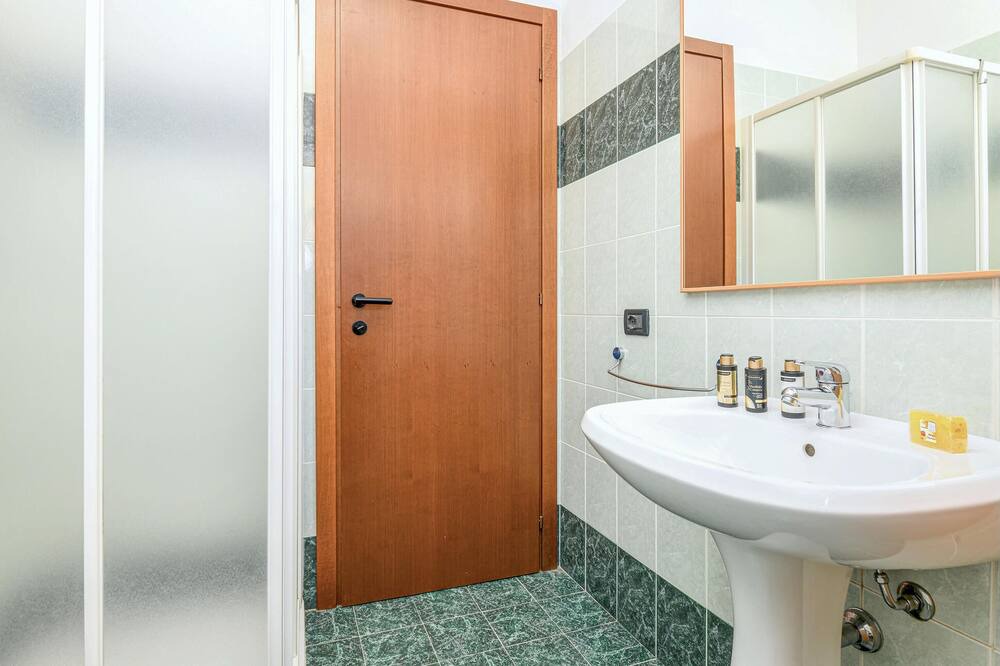 Photo of Bathroom in Toscolano Maderno