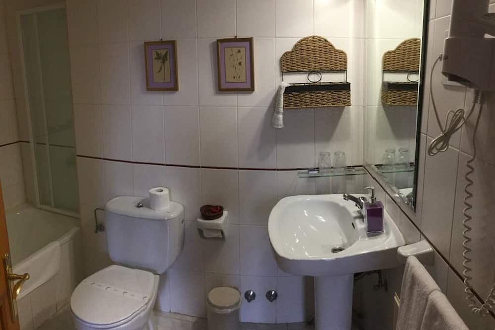 Photo of Bathroom in Posada de Valdeon