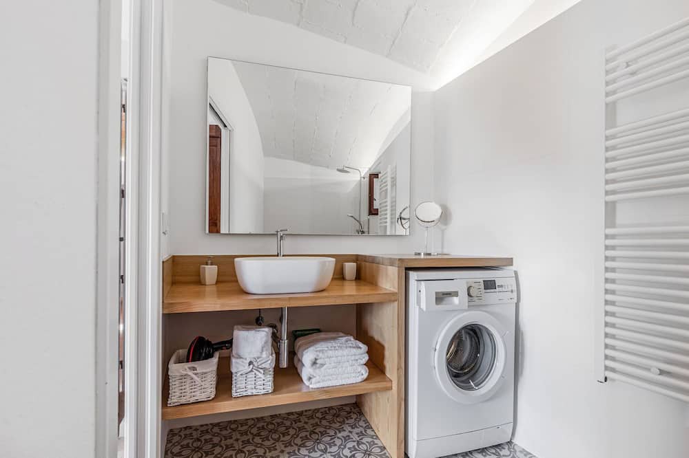 Photo of Bathroom in Vulpellac
