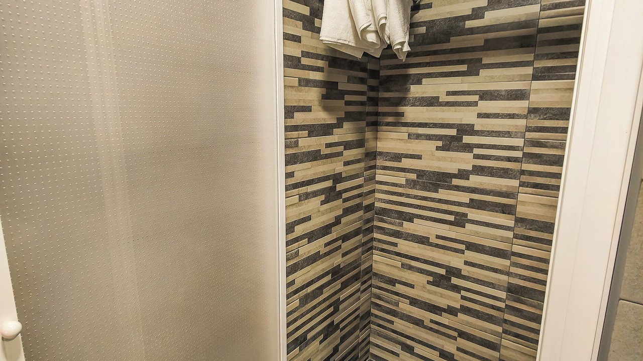 Photo of Bathroom in La Linea de la Concepcion