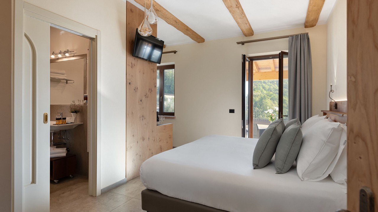 Photo of Bedroom in Illasi