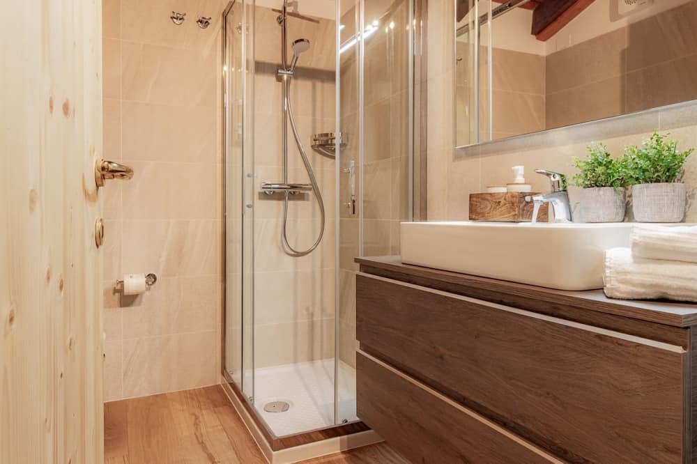 Photo of Bathroom in Giustino