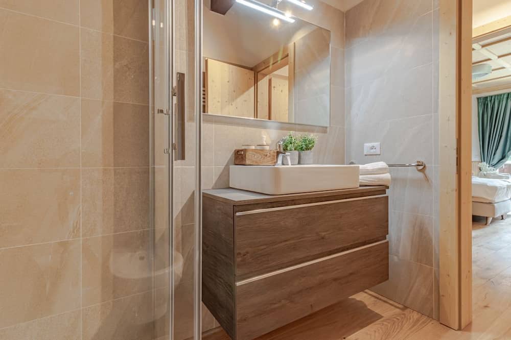 Photo of Bathroom in Giustino