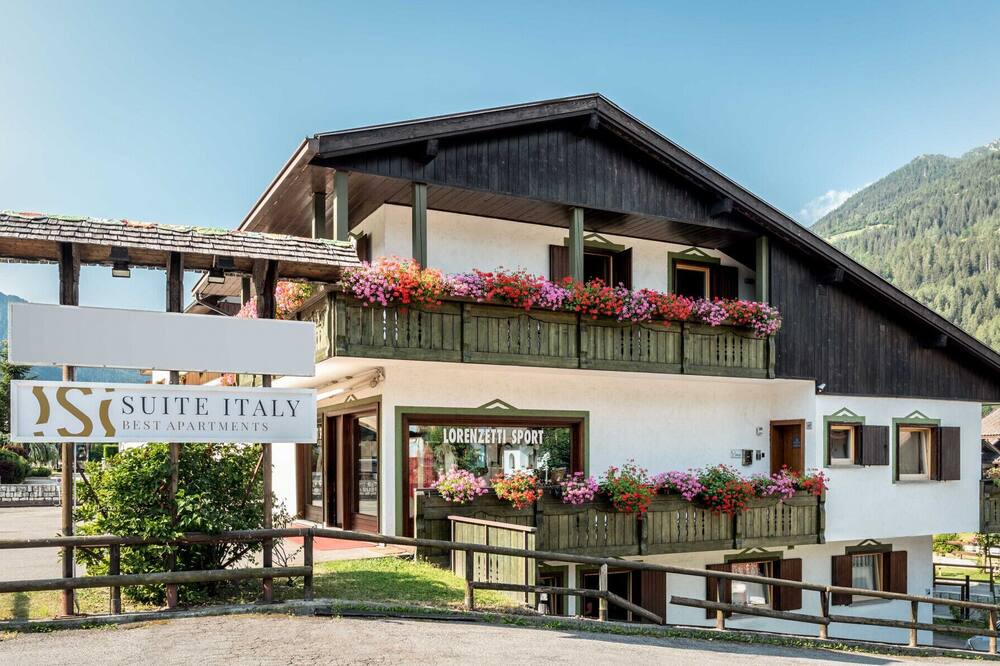 Photo of Outdoor in Giustino