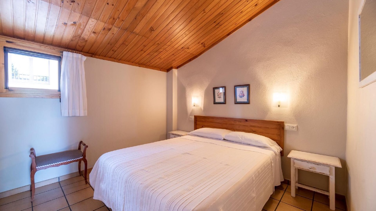 Photo of Bedroom in Lladurs