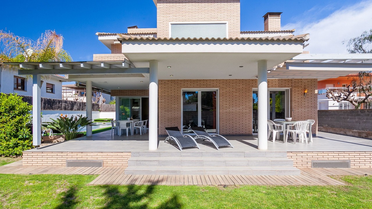 Photo of Outdoor in Tamarit