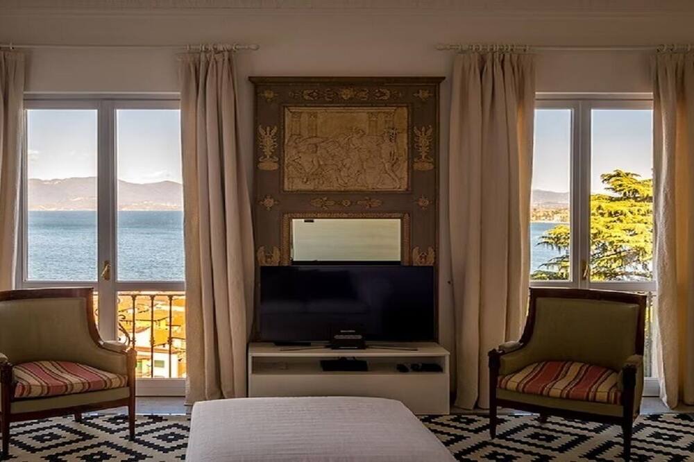 Photo of Bedroom in Meina