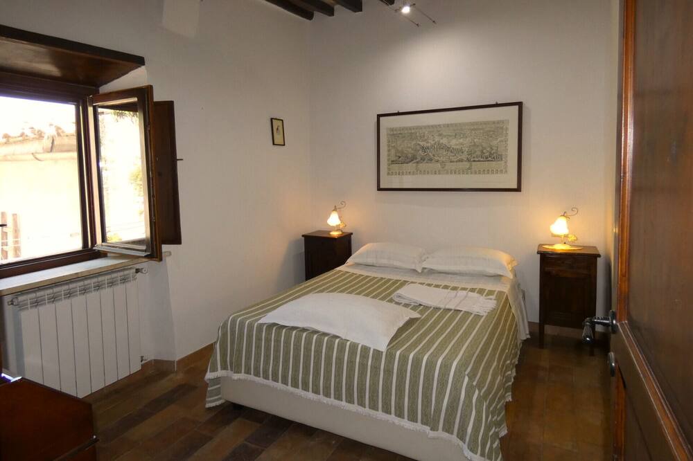 Photo of Bedroom in Amelia