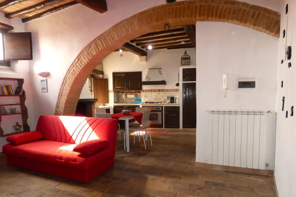 Photo of Livingroom in Amelia