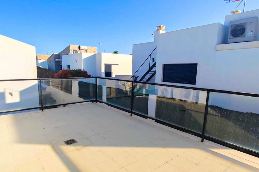 Photo of Patio Balcony in La Colina