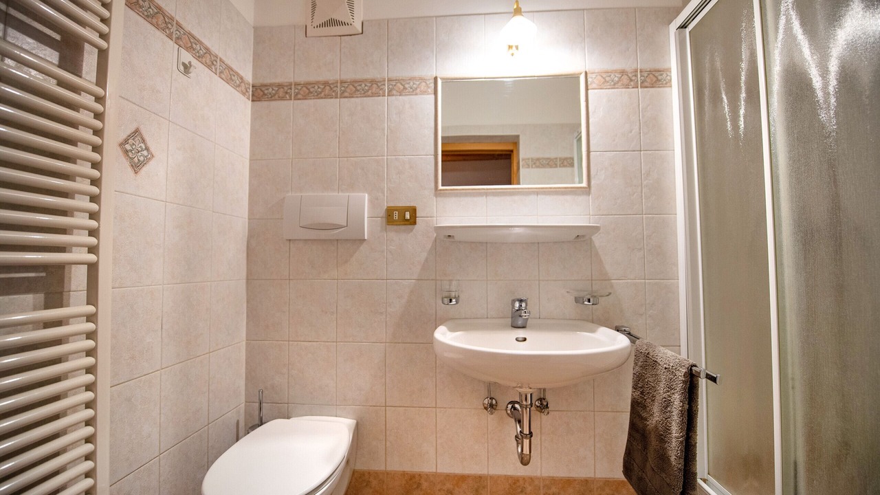 Photo of Bathroom in Bulla