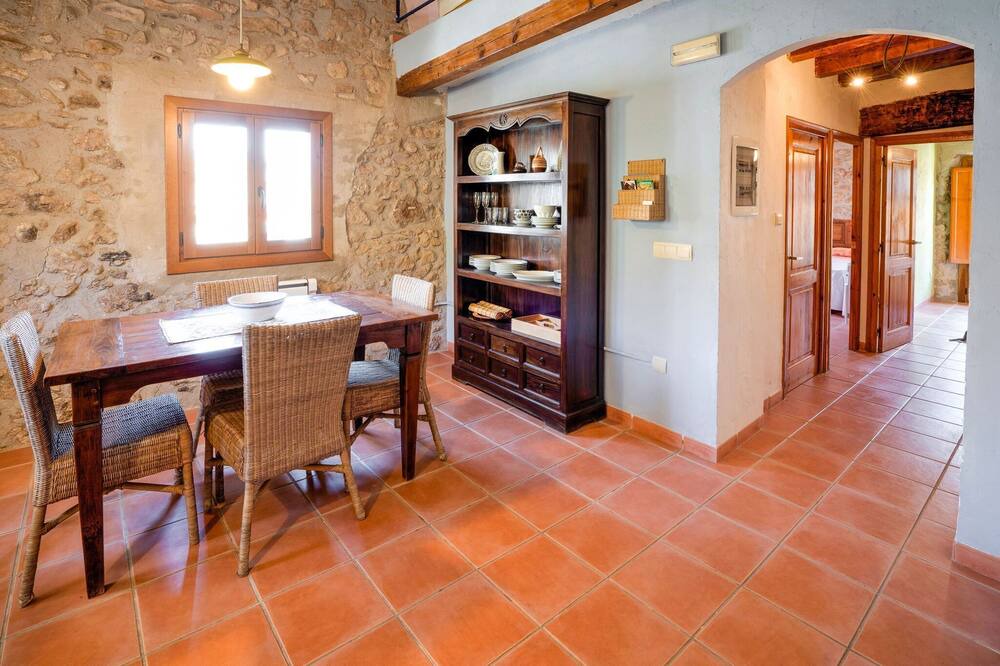Photo of Livingroom in Pira