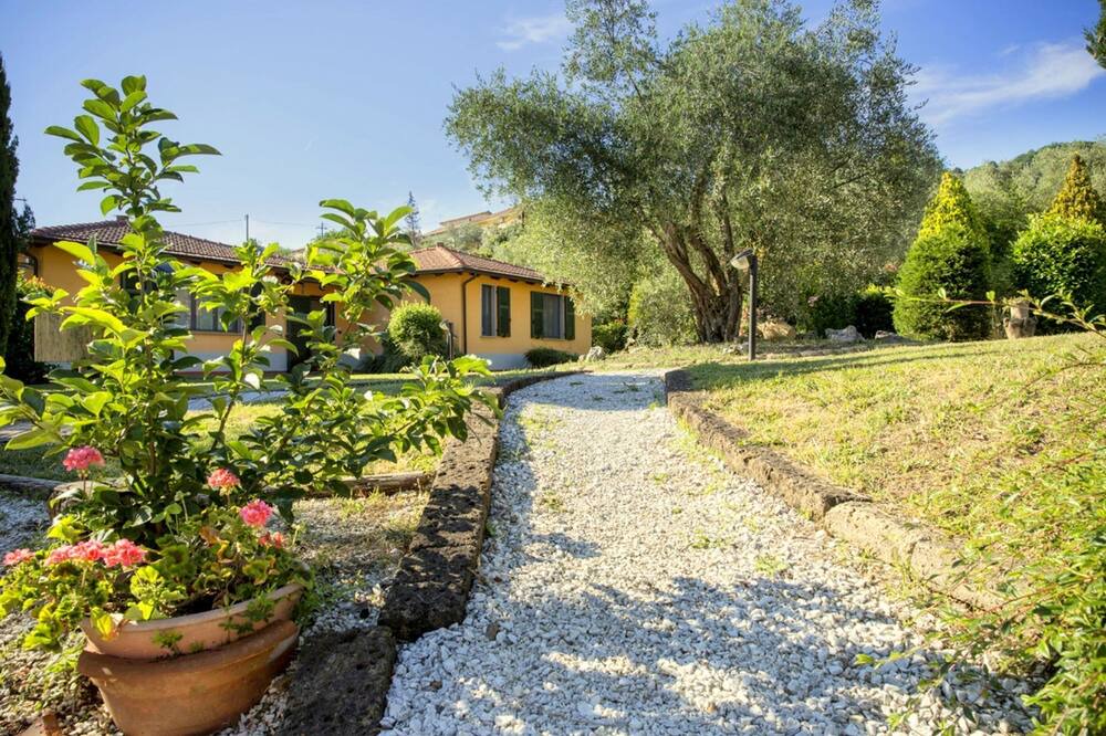 Photo of Outdoor in Montebello di Mezzo