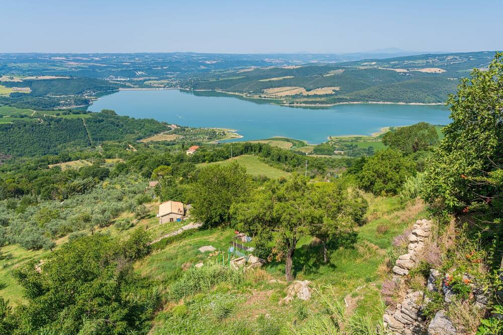 Photo of Outdoor in Baschi