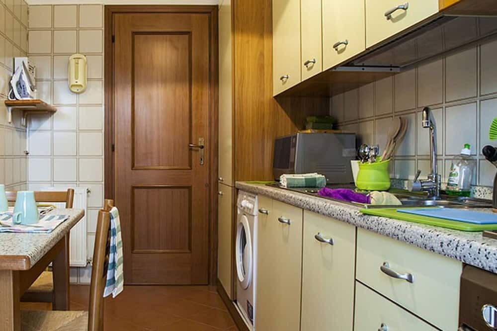 Photo of Kitchen in Zona XIX Casal Morena