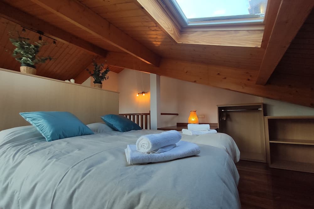 Photo of Bedroom in Mollo
