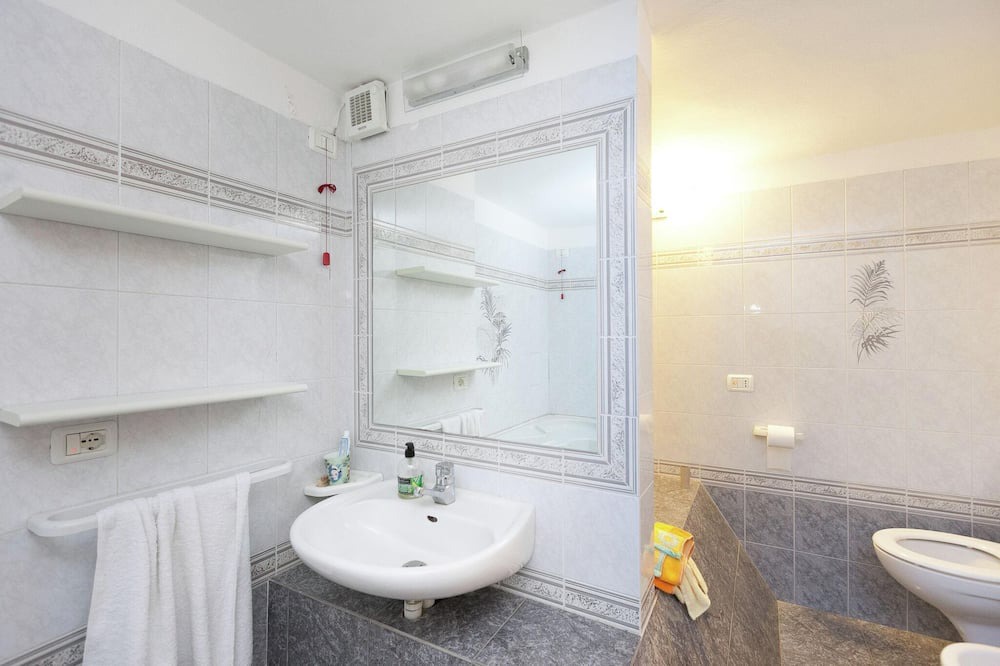 Photo of Bathroom in Valbrona