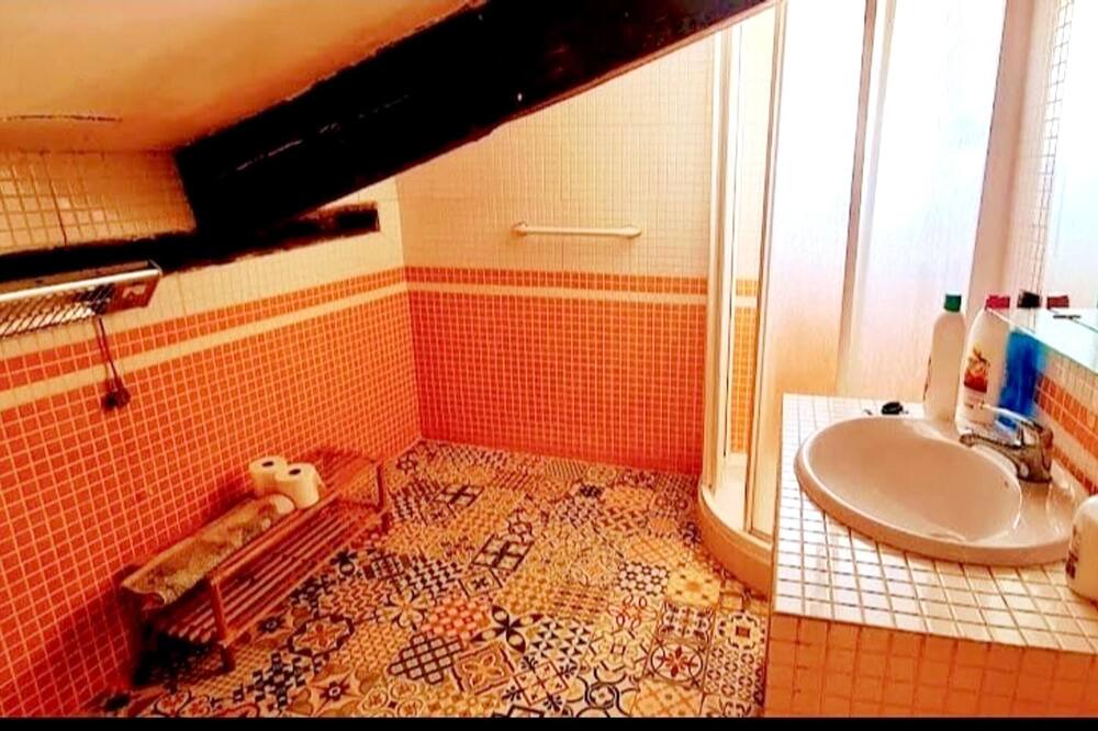 Photo of Bathroom in Old Town