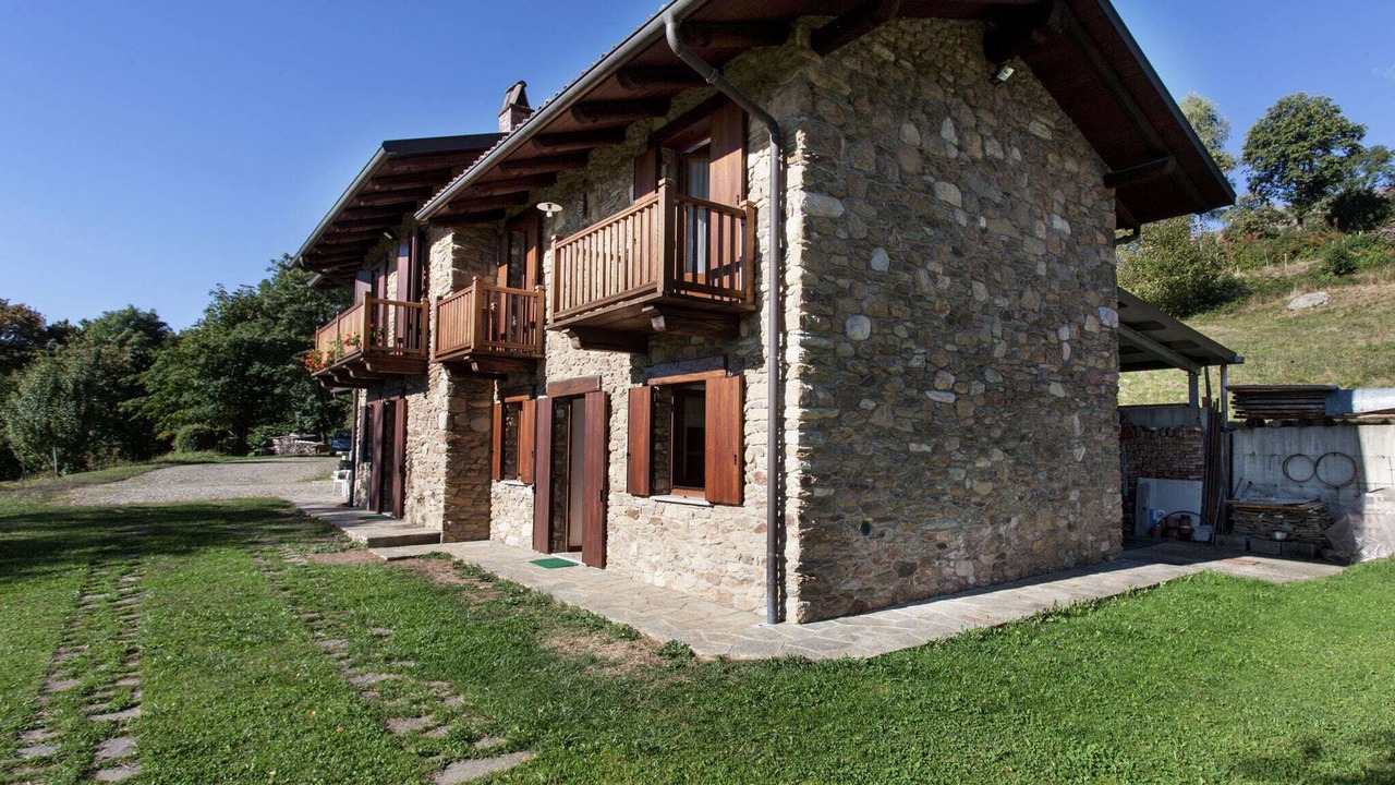 Photo of Outdoor in Netro