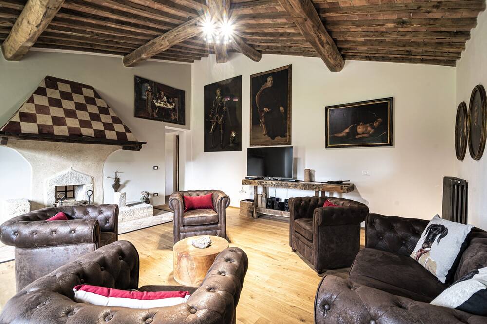 Photo of Livingroom in Montorsaio