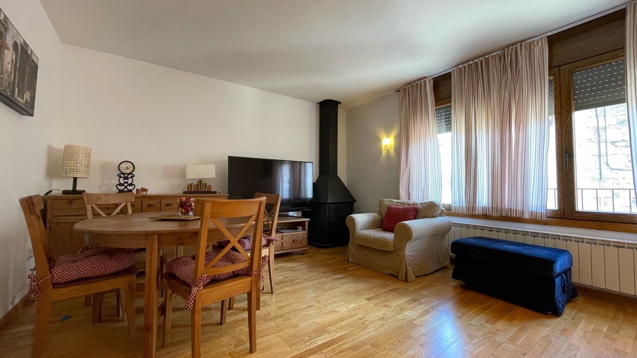 Photo of Livingroom in Llanars