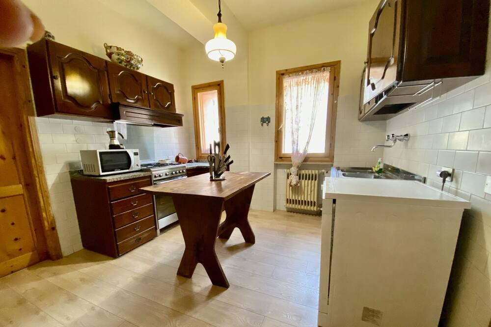 Photo of Kitchen in Campotosto