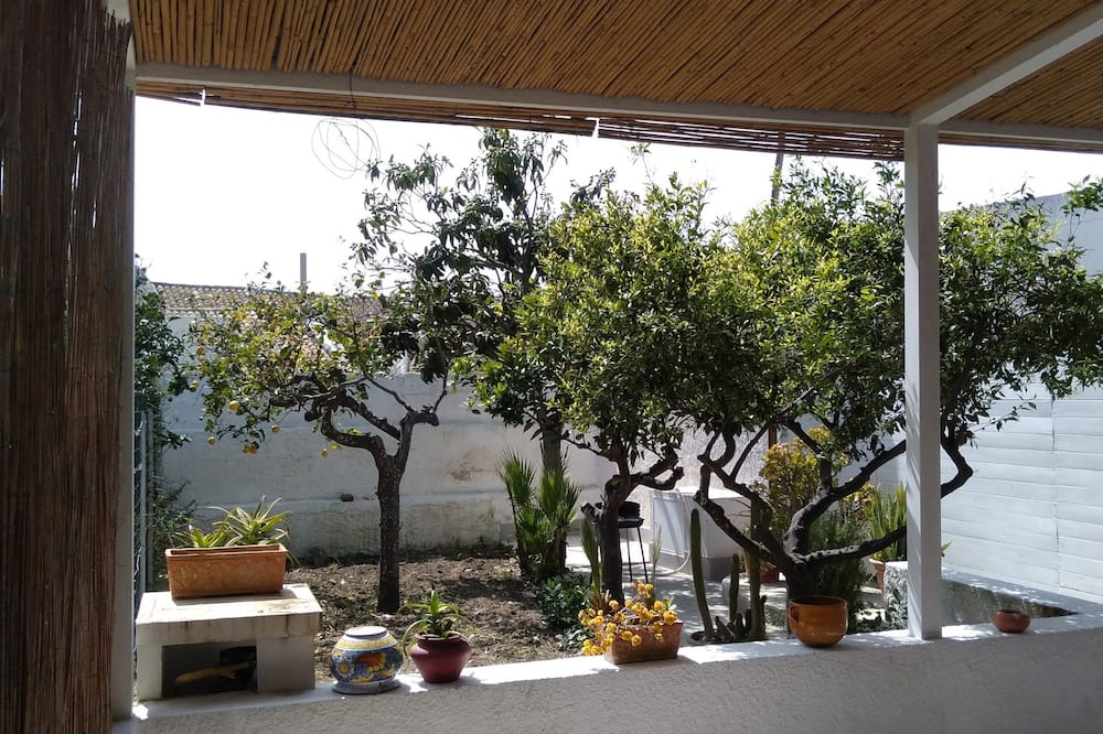 Photo of Patio Balcony in Birgi Vecchi