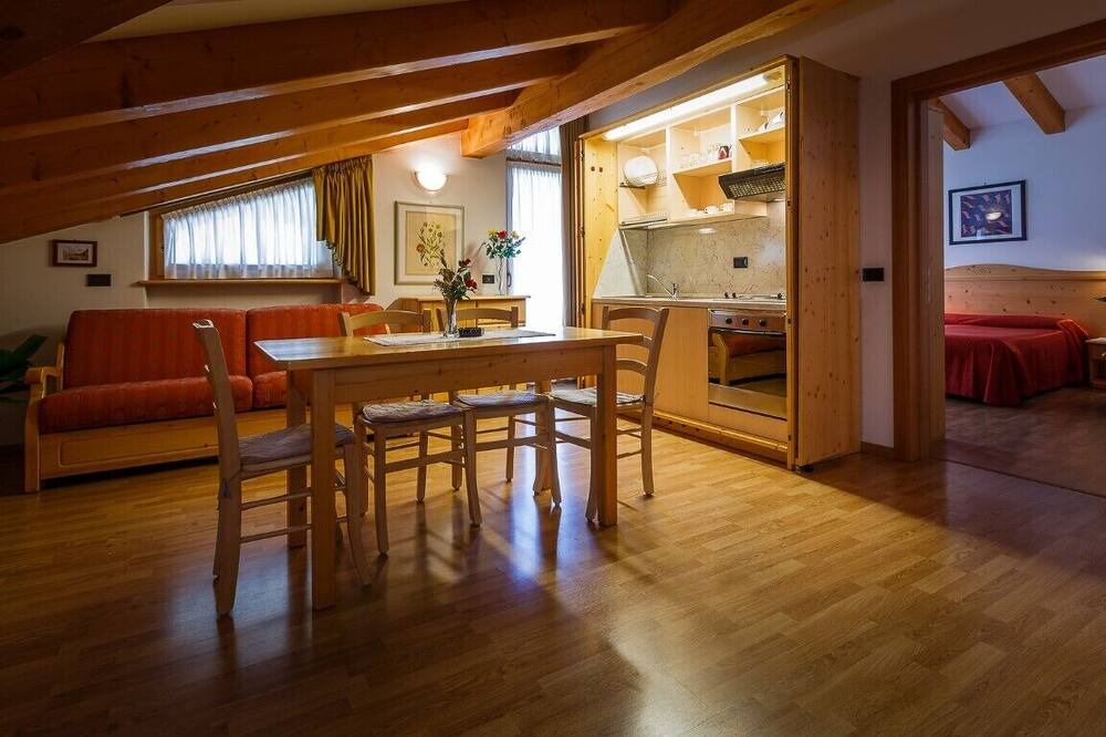 Photo of Kitchen in Giustino