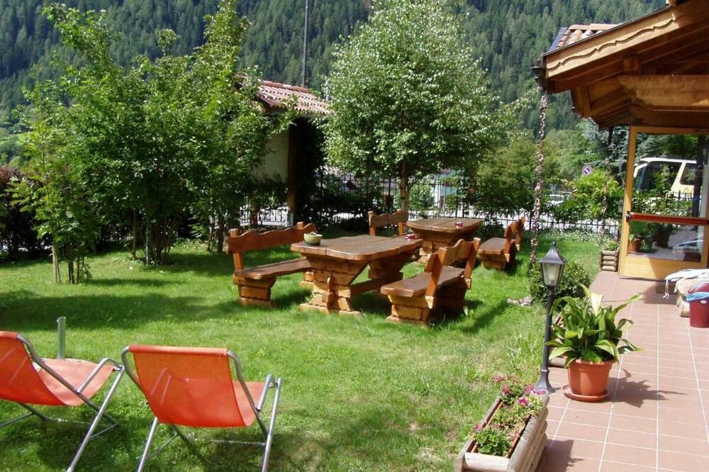 Photo of Outdoor in Giustino